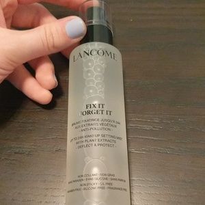 Brand New Lancome Fix It Forget It Setting Spray